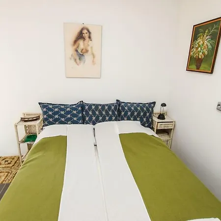 Nina - Two Bedroom With Two Balcony Near The *